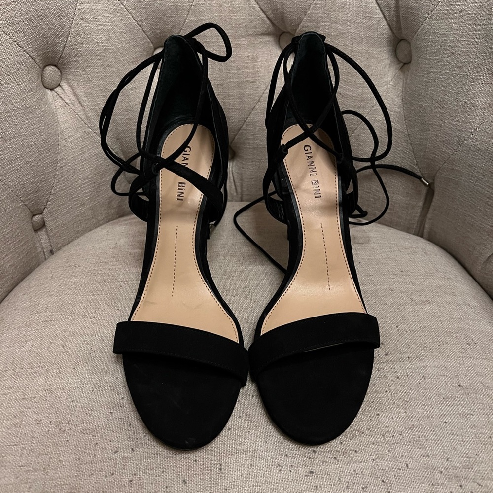 GIANNI BINI SUEDE BLACM STRAPY HEEL